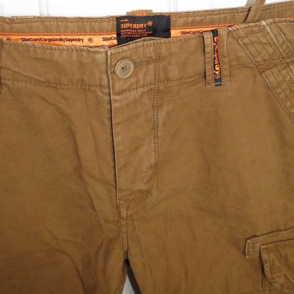 Superdry Slim Core Lite Cargo Shorts Mens Medium Brown 13" Inseam Utility - Picture 3 of 6